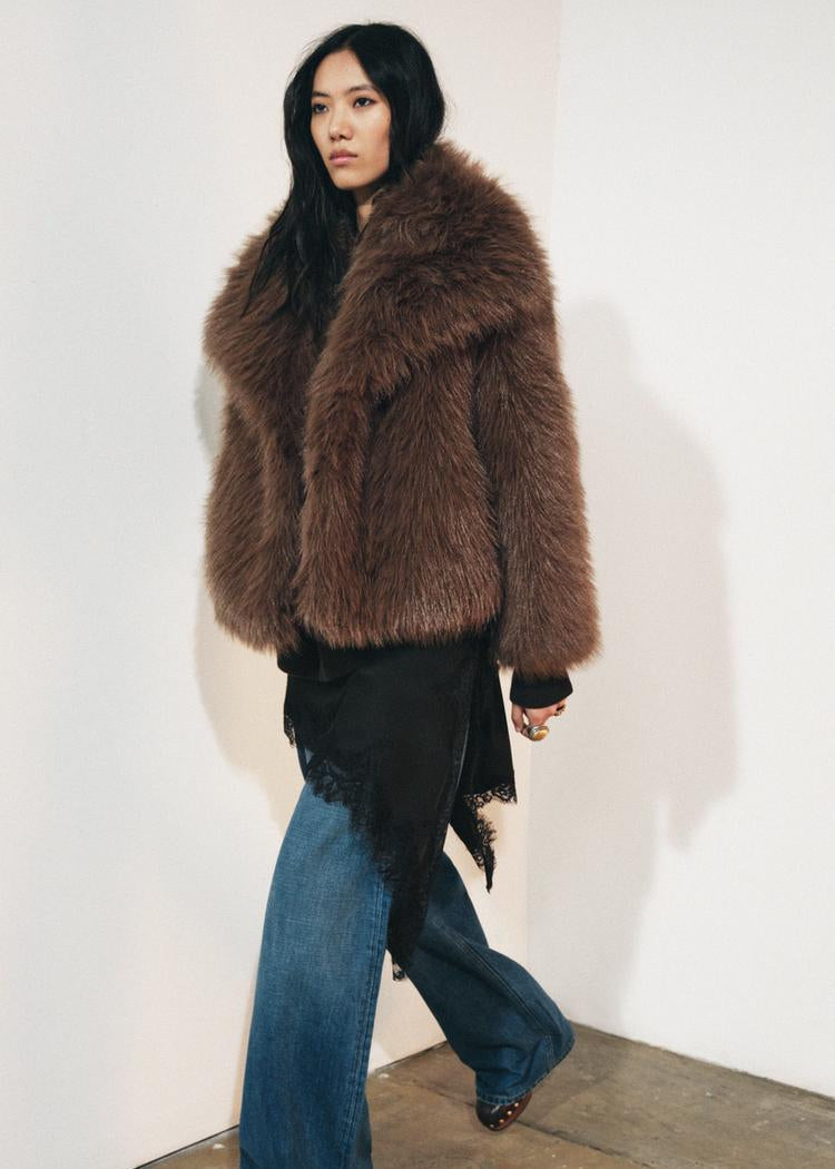 JULIE | Faux Fur Coat