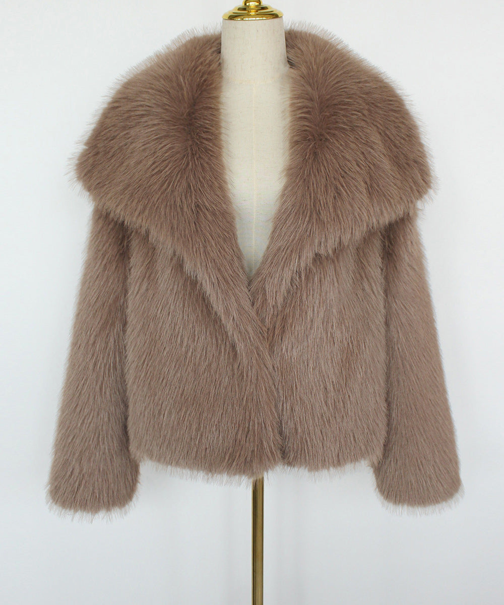 JULIE | Faux Fur Coat