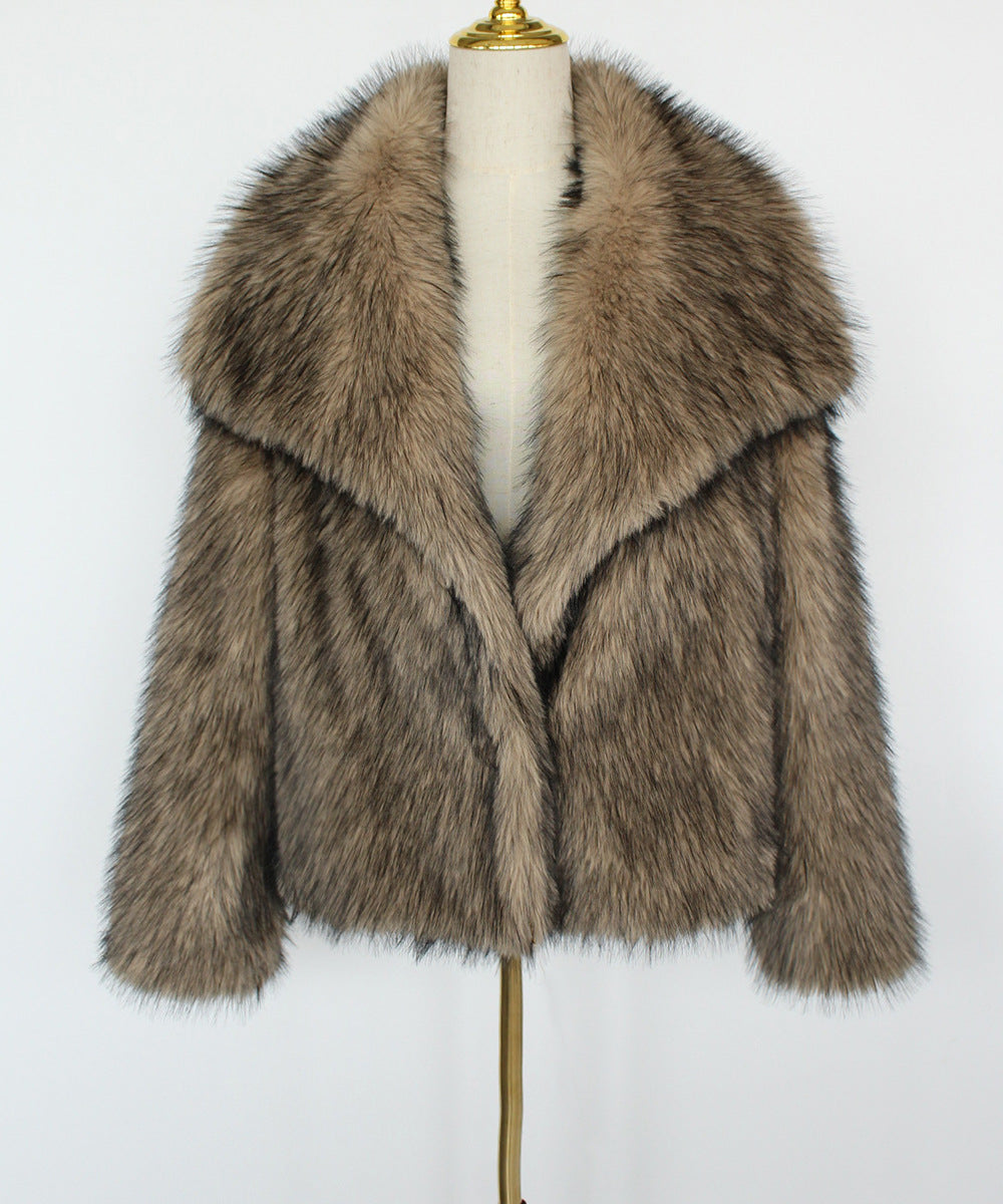 JULIE | Faux Fur Coat